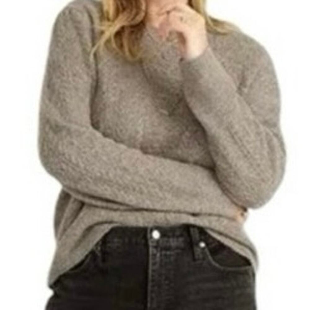 J Crew Stretch Merino Wool Cable Knit Crewneck Sweater Medium Women’s Gray BB408